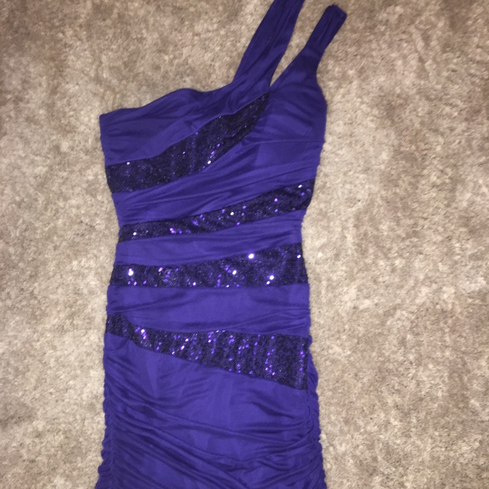 One shoulder cocktail dress